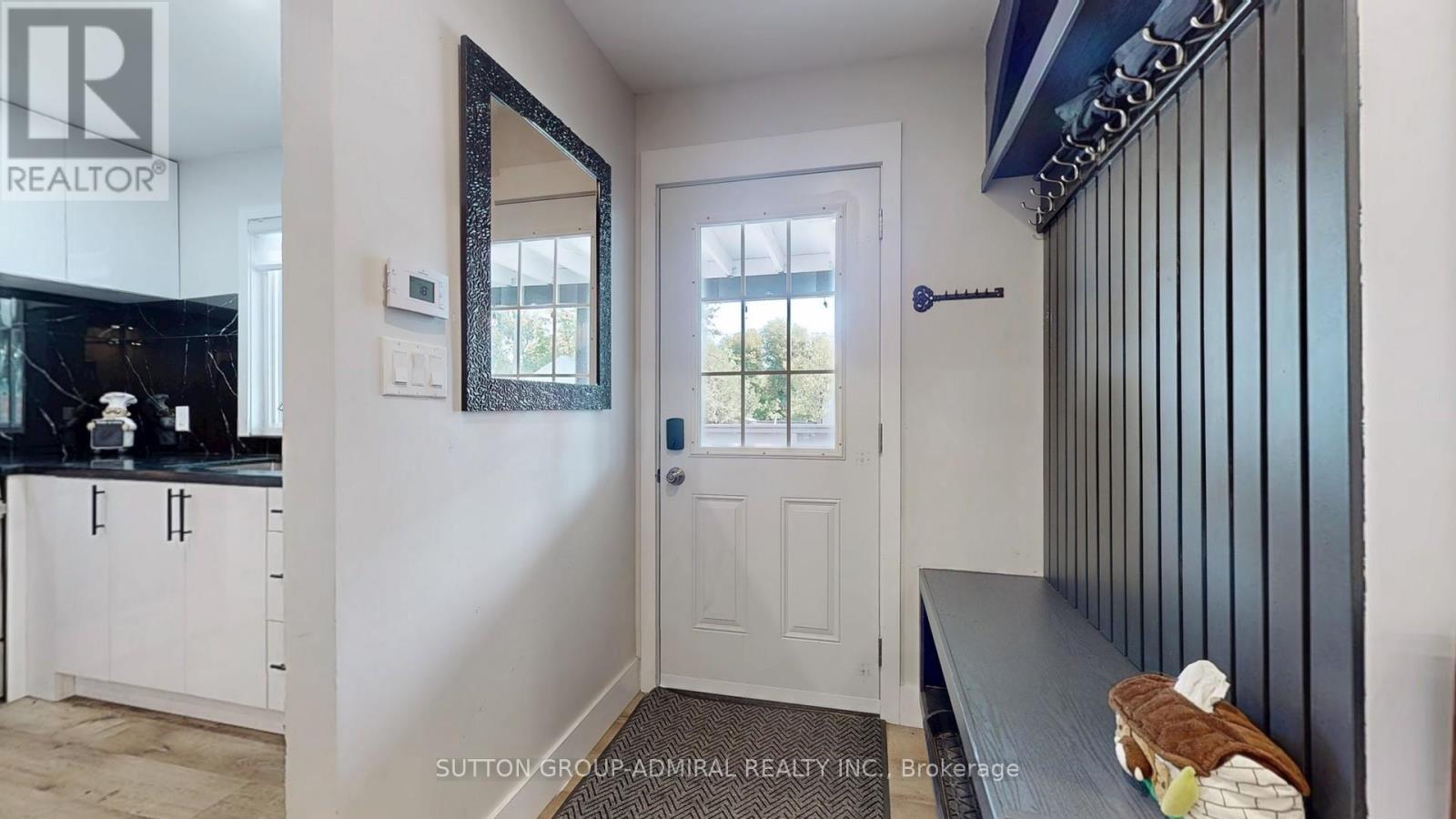 Main Floor - 242 Muriel Street, Newmarket, Ontario  L3Y 3N3 - Photo 6 - N12445027