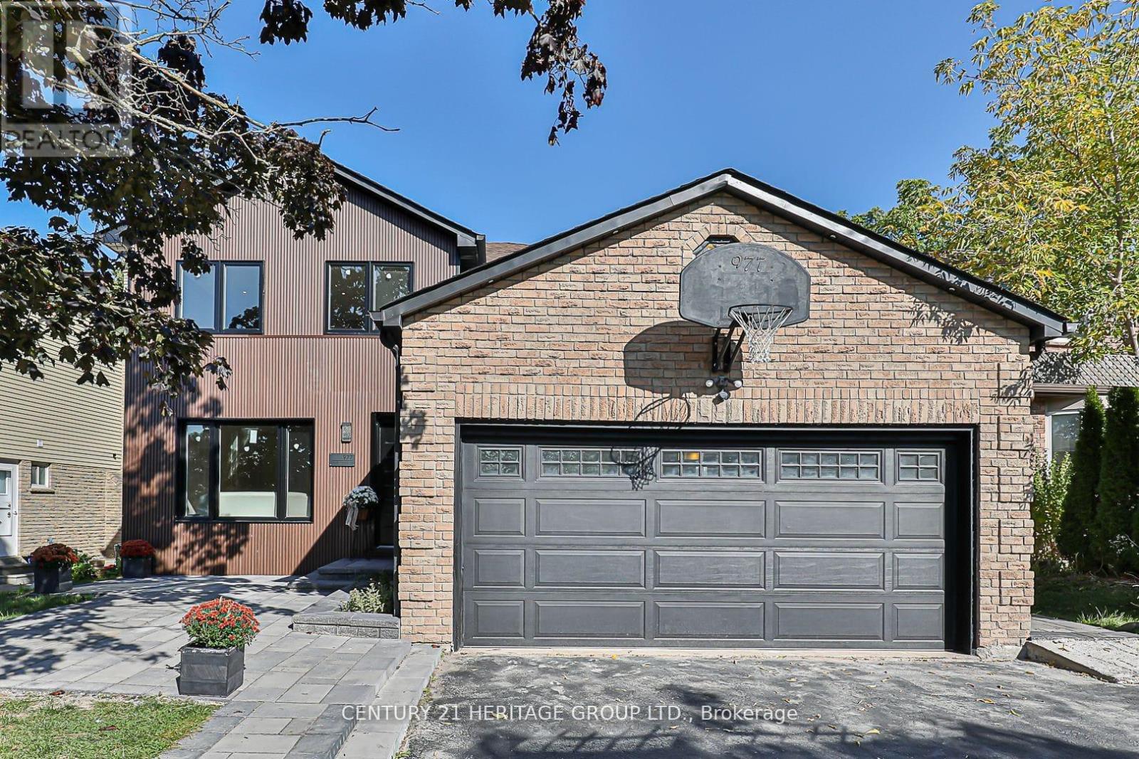 Bsmnt - 977 Birchwood Drive, Newmarket, Ontario  L3Y 6G9 - Photo 1 - N12445040