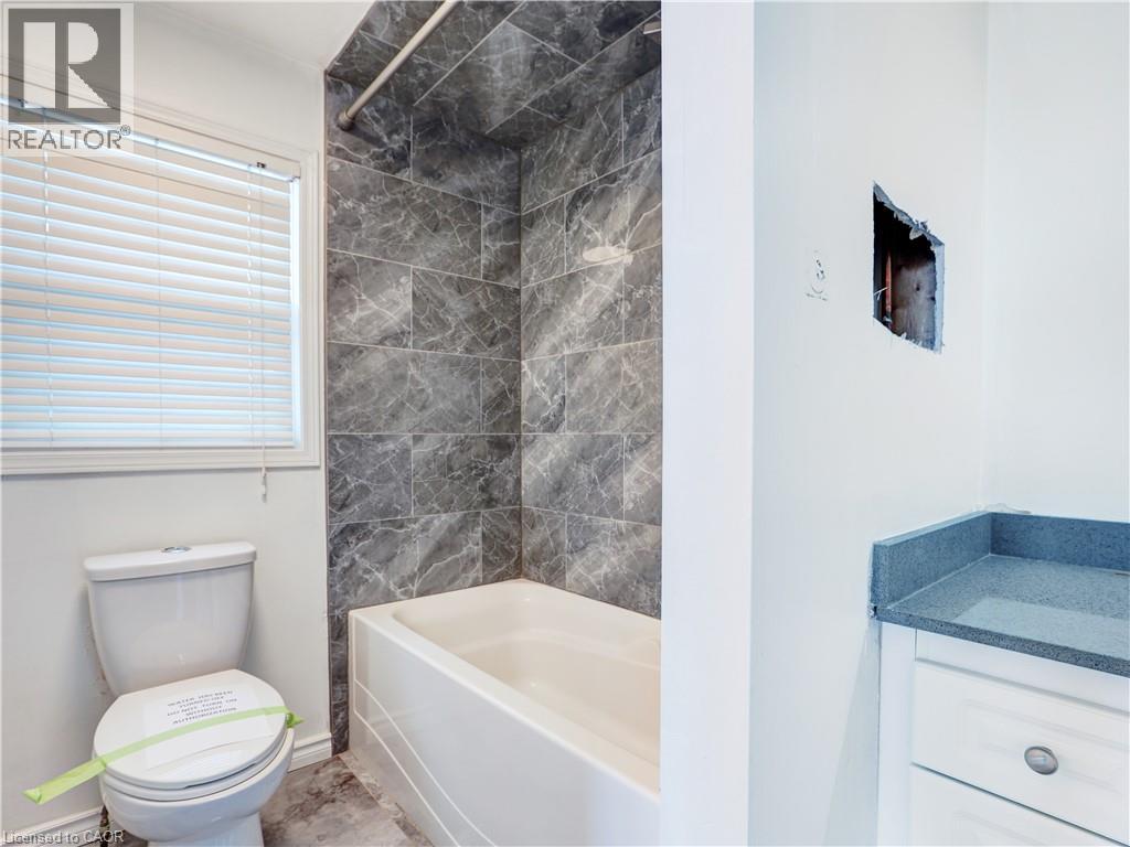 14 Chateau Crescent, Cambridge, Ontario  N3H 5S2 - Photo 35 - 40776305