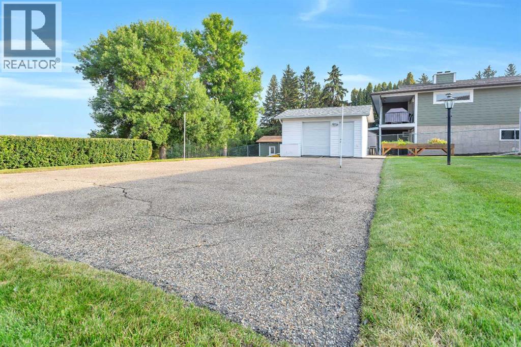 83 Oberlin Avenue, Red Deer, Alberta  T4N 4X1 - Photo 42 - A2256006