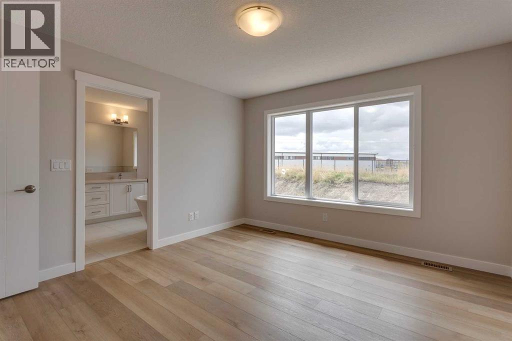 32 Willow Park Point, Cochrane, Alberta  T4C 2V3 - Photo 28 - A2253453