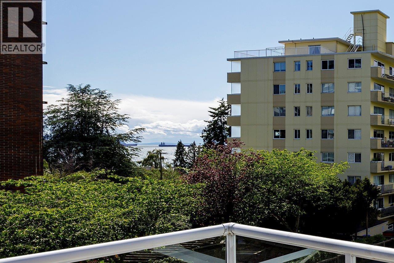 17 2150 Marine Drive, West Vancouver, British Columbia  V7V 1K3 - Photo 31 - R3054915