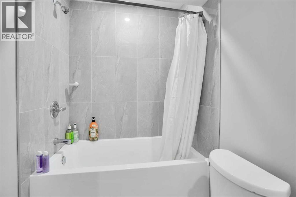 215 Savanna Parade Ne, Calgary, Alberta  T3J 0W1 - Photo 9 - A2255435