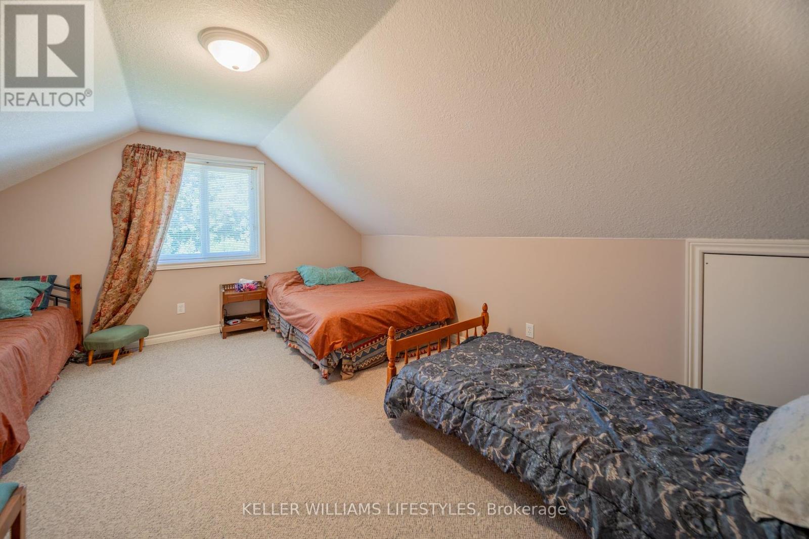 13 Ducharme Crescent, Bluewater (Bayfield), Ontario  N0M 1G0 - Photo 22 - X12445057