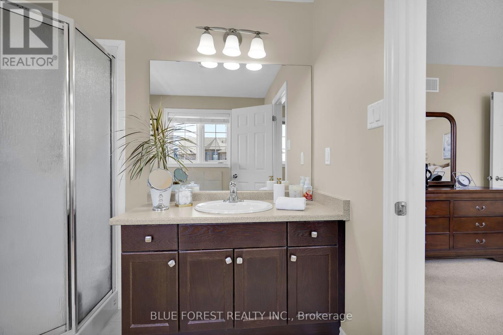 3303 Jinnies Way, London South (South W), Ontario  N6L 0B8 - Photo 25 - X12445072