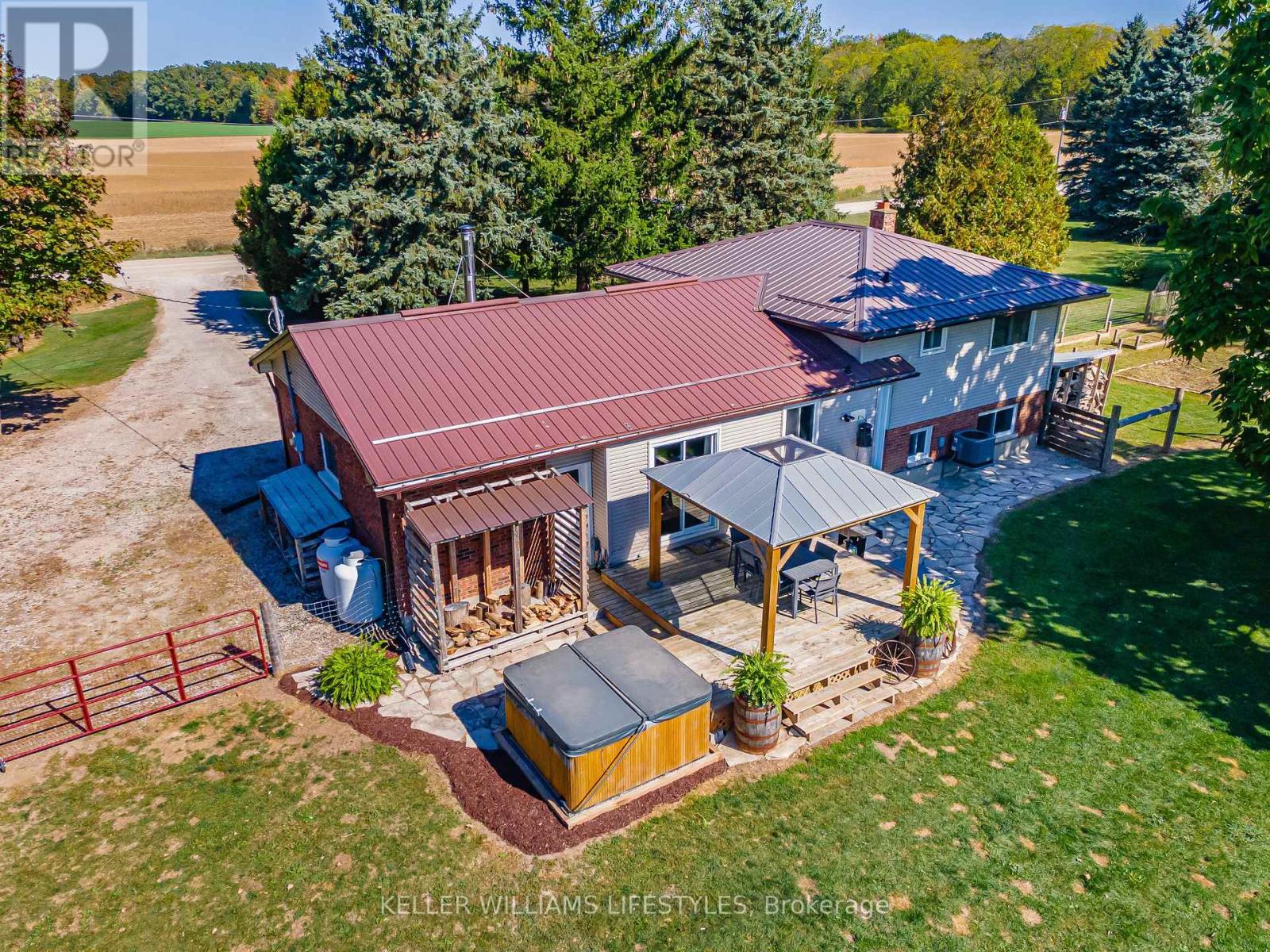 4723 Ausable Drive, North Middlesex, Ontario  N0M 1A0 - Photo 42 - X12445076