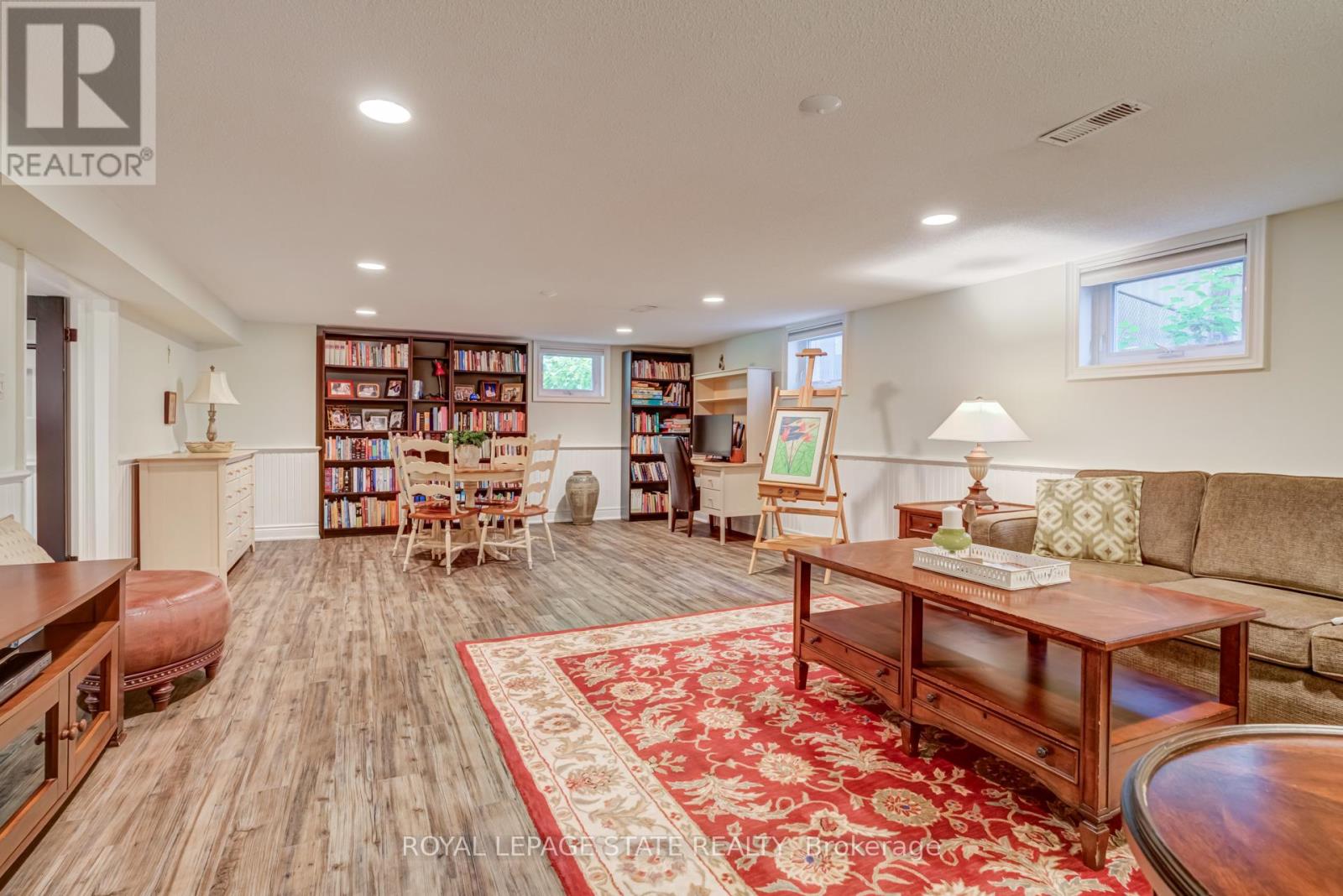 2047 Ardleigh Road, Oakville (Fd Ford), Ontario  L6J 1V6 - Photo 26 - W12444992