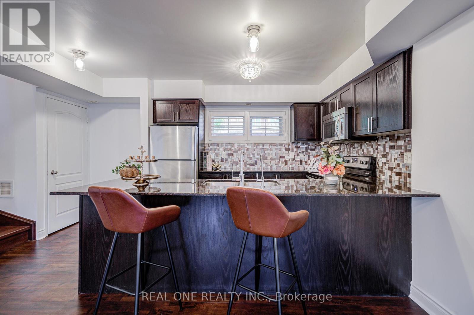 29 - 2480 Post Road, Oakville (Ro River Oaks), Ontario  L6H 0K1 - Photo 11 - W12445001