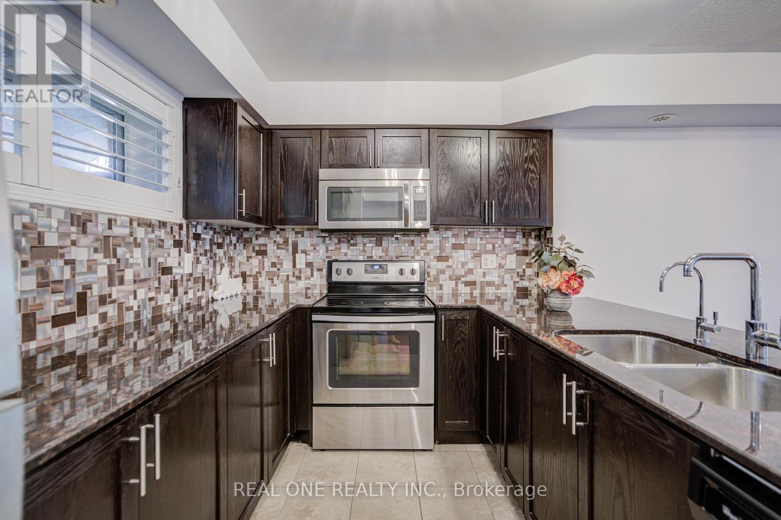 29 - 2480 Post Road, Oakville (Ro River Oaks), Ontario  L6H 0K1 - Photo 13 - W12445001