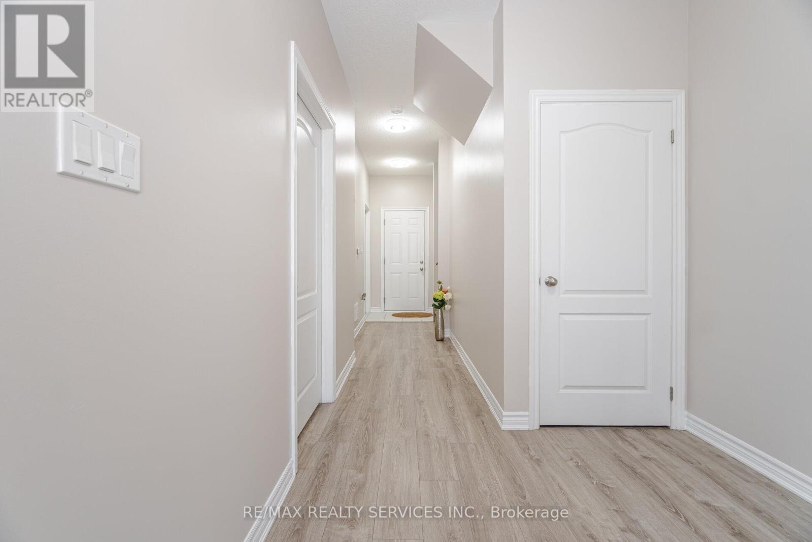 12514 Kennedy Road, Caledon, Ontario  L7C 4L6 - Photo 7 - W12445008