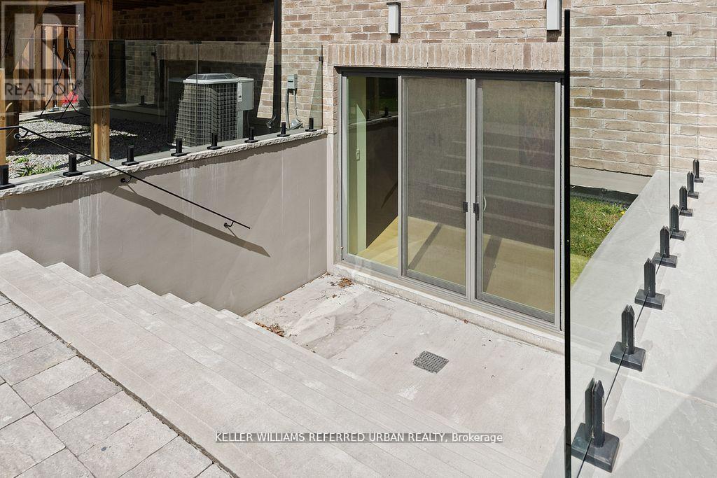 54 Cronin Drive, Toronto (Islington-City Centre West), Ontario  M9B 4V1 - Photo 38 - W12445011