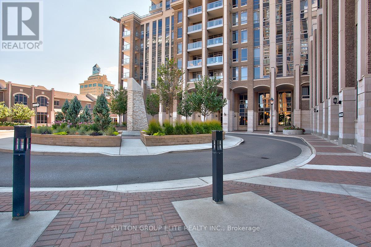 1407 - 388 Prince Of Wales Drive, Mississauga (City Centre), Ontario  L5B 0A1 - Photo 4 - W12445015