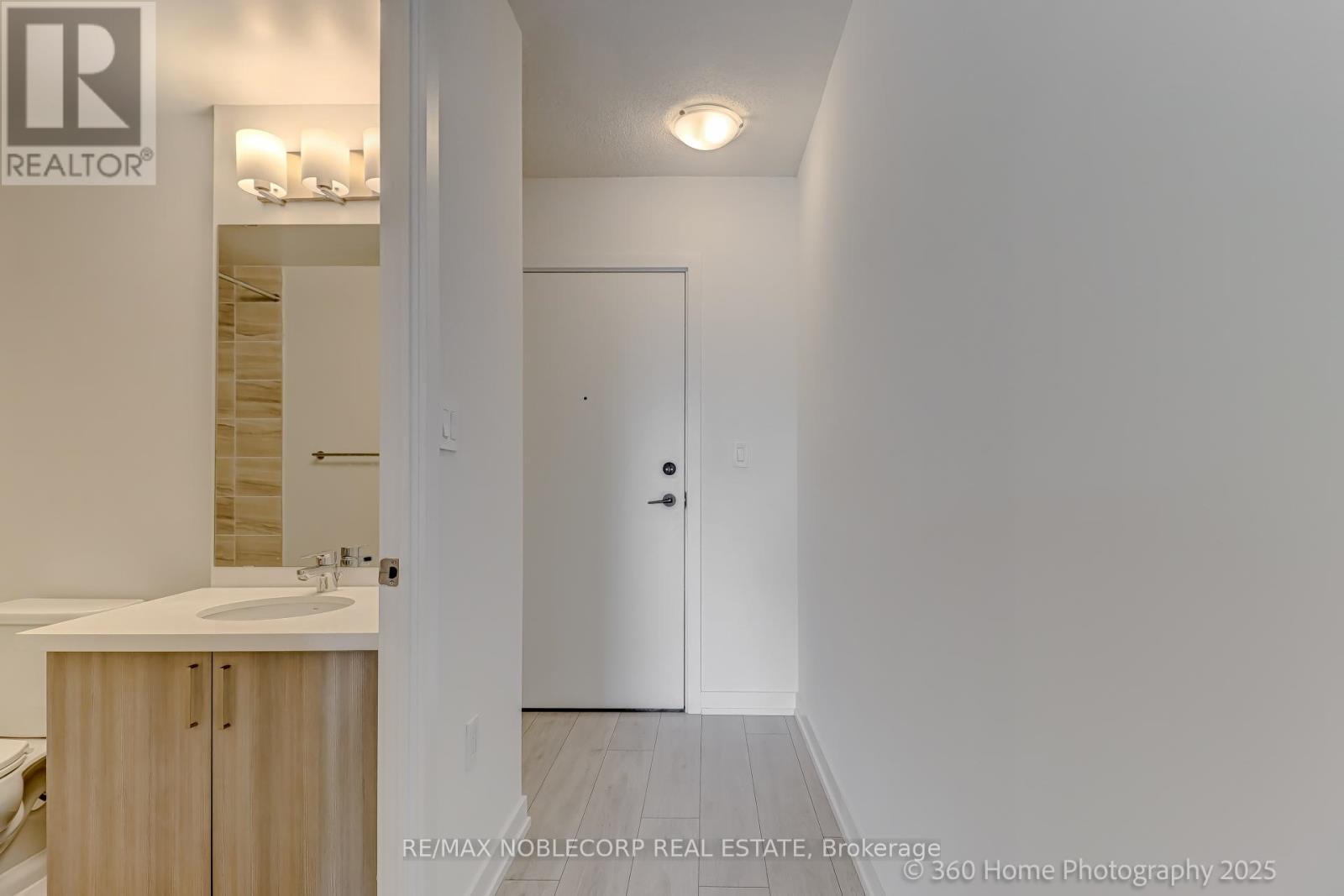 508 - 556 Marlee Avenue, Toronto, Ontario  M6B 0B1 - Photo 13 - W12445024