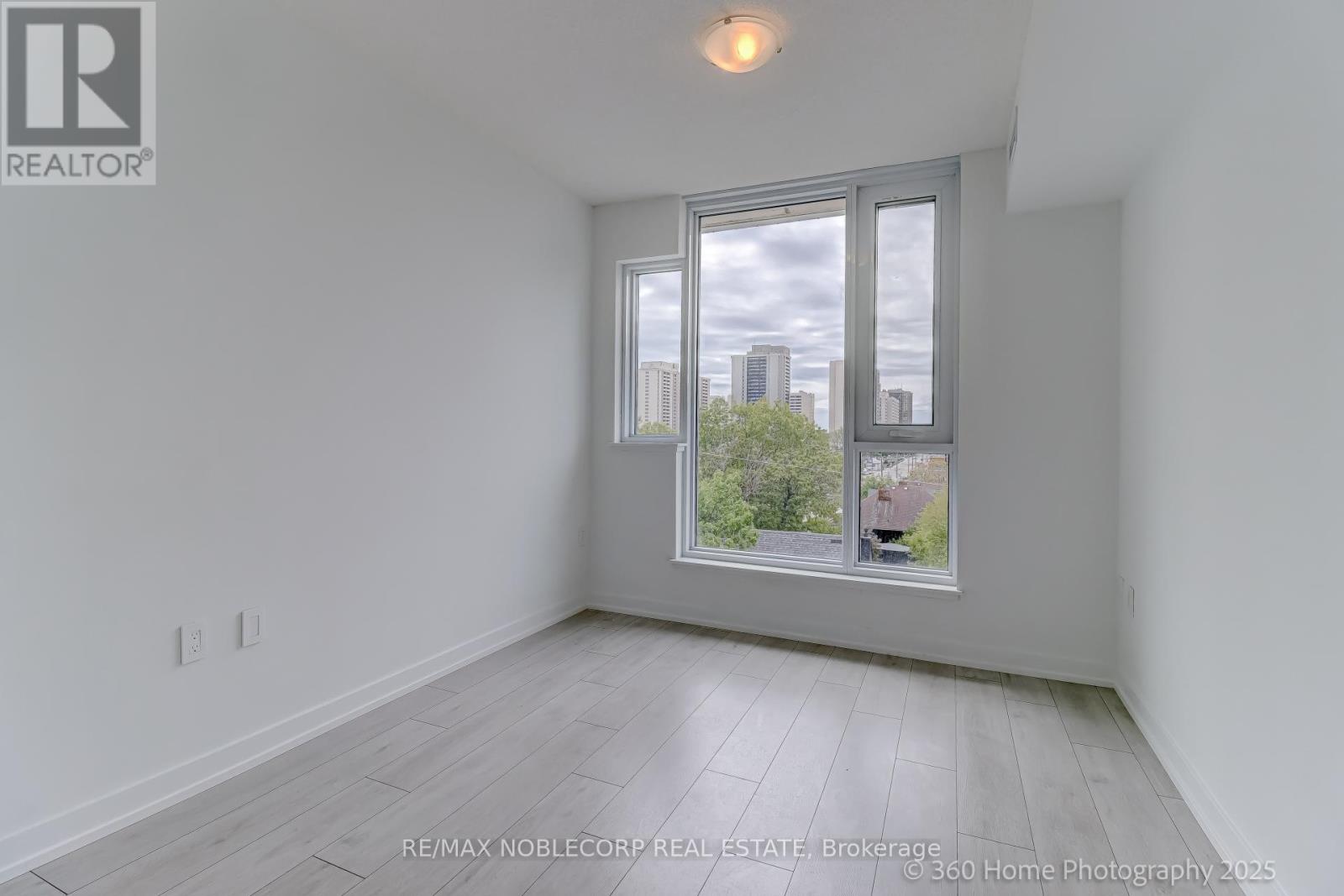508 - 556 Marlee Avenue, Toronto, Ontario  M6B 0B1 - Photo 9 - W12445024