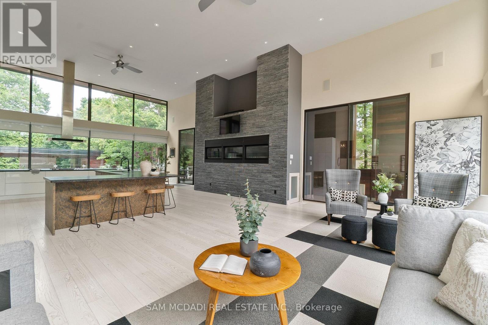 1287 Birchview Drive, Mississauga (Lorne Park), Ontario  L5H 3E3 - Photo 12 - W12445025