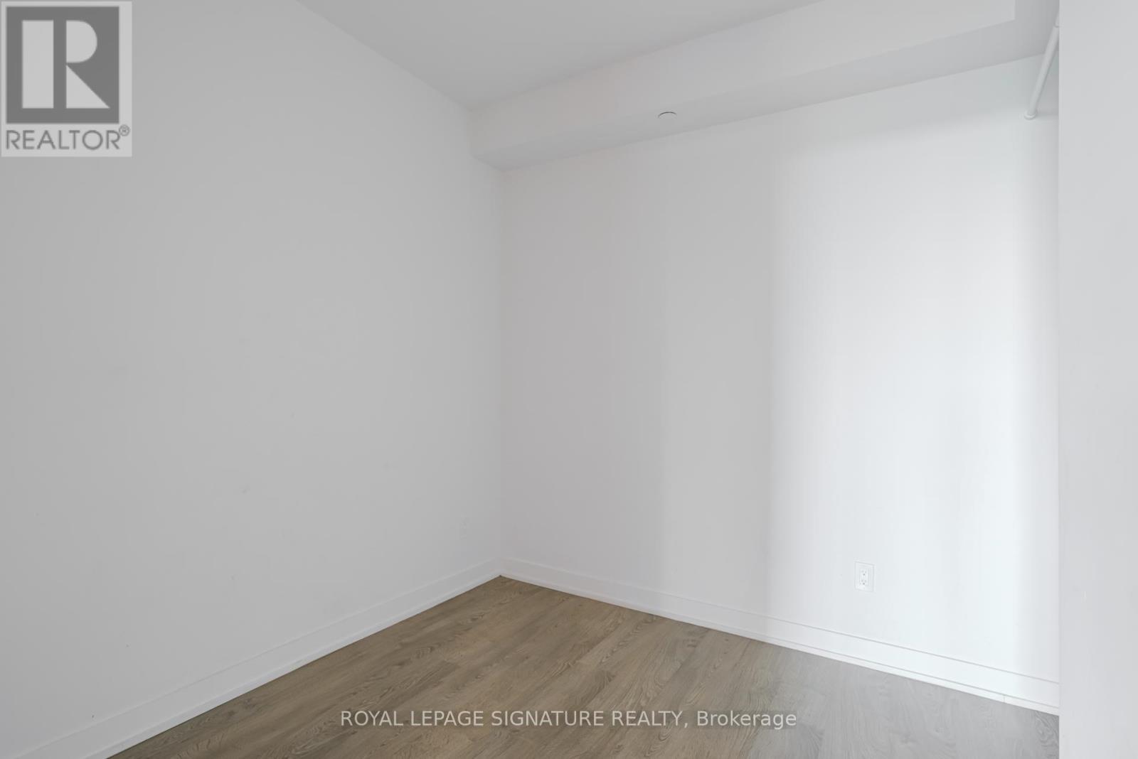 2217 - 1926 Lake Shore Boulevard W, Toronto (High Park-Swansea), Ontario  M6S 1A1 - Photo 22 - W12445028