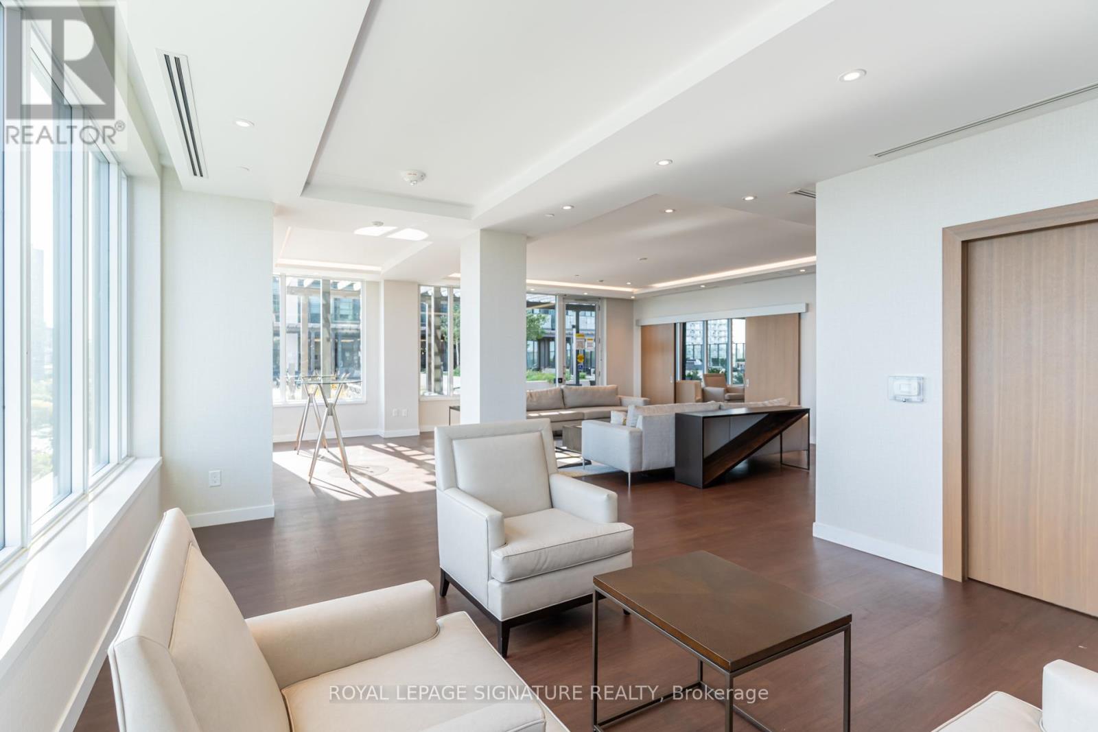 2217 - 1926 Lake Shore Boulevard W, Toronto (High Park-Swansea), Ontario  M6S 1A1 - Photo 37 - W12445028