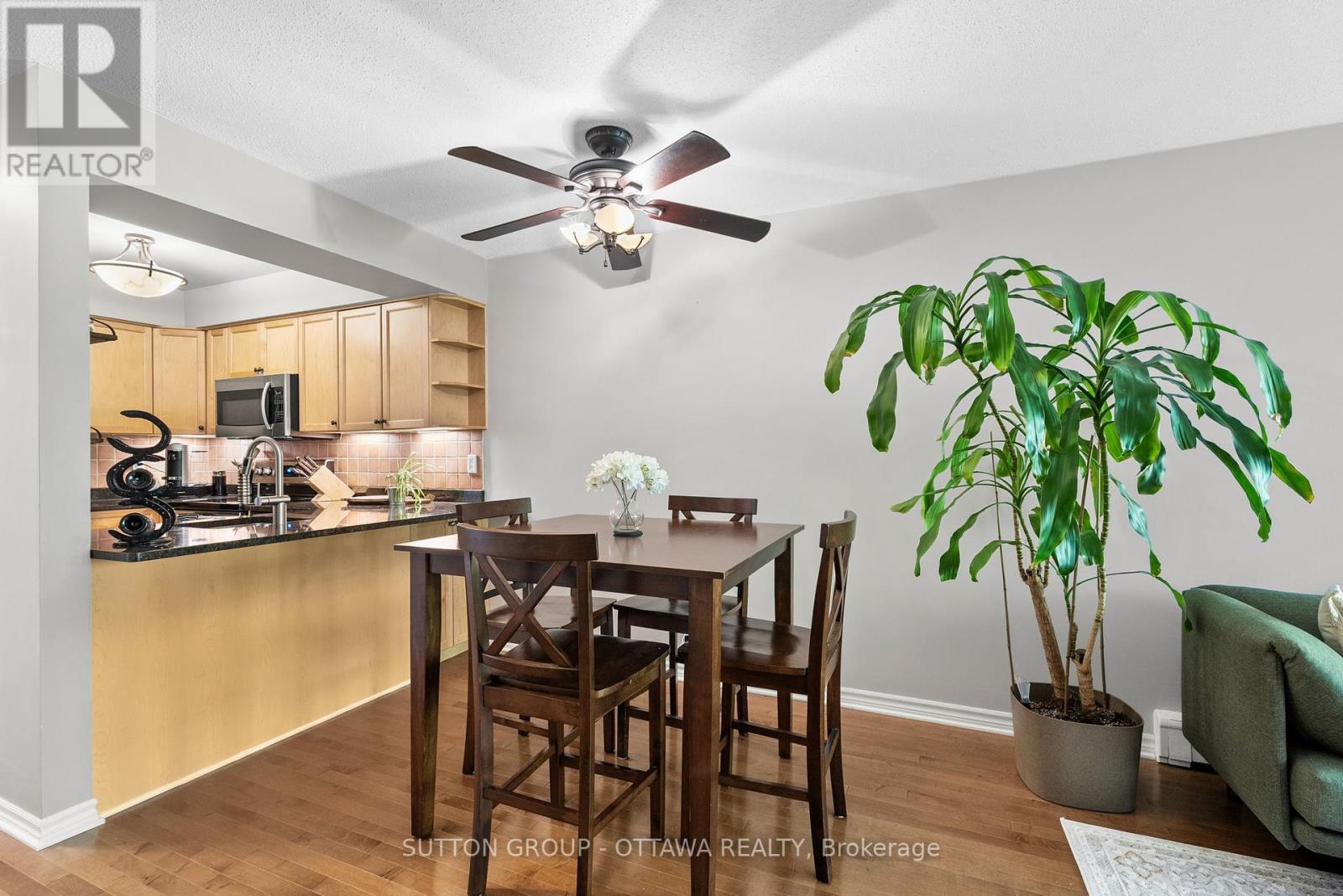 25 Crispin Private, Ottawa, Ontario  K1K 2T7 - Photo 18 - X12445080