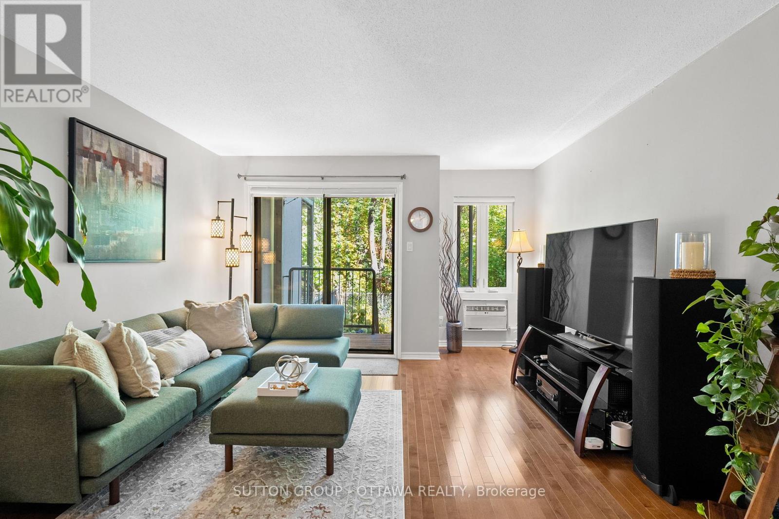 25 Crispin Private, Ottawa, Ontario  K1K 2T7 - Photo 20 - X12445080