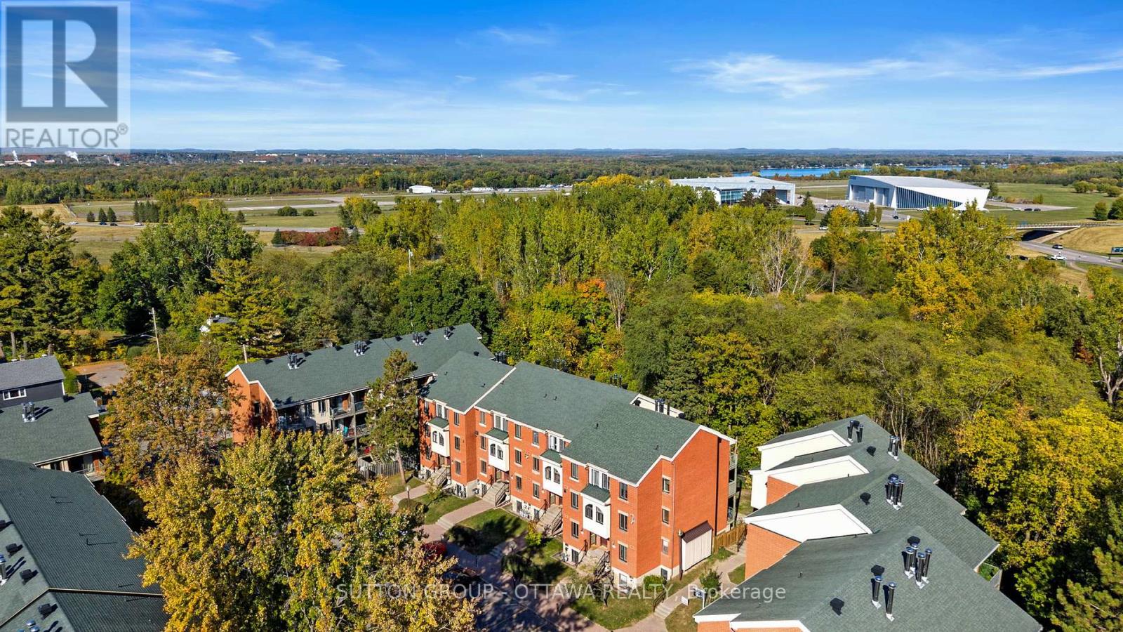 25 Crispin Private, Ottawa, Ontario  K1K 2T7 - Photo 39 - X12445080