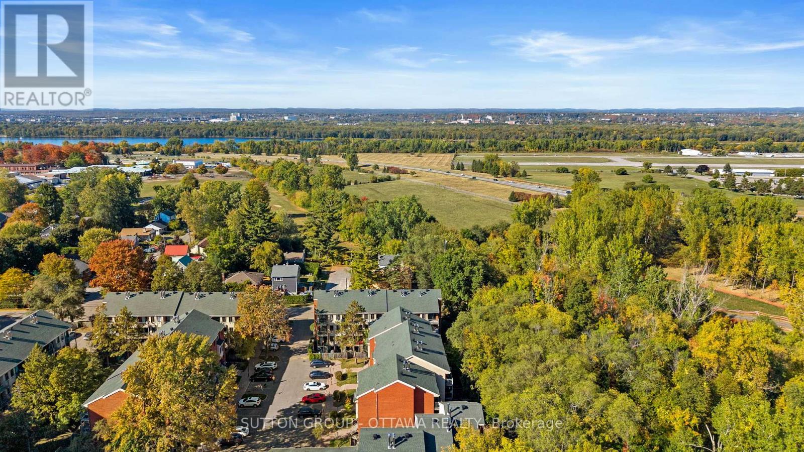 25 Crispin Private, Ottawa, Ontario  K1K 2T7 - Photo 40 - X12445080
