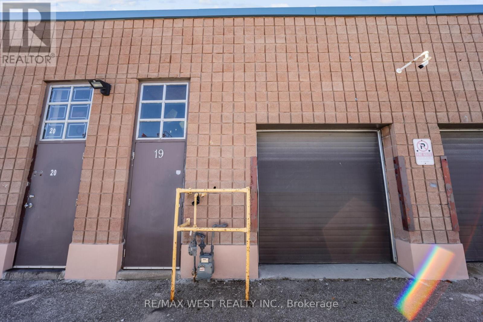 19 - 1662 Bonhill Road, Mississauga, Ontario  L5T 1E1 - Photo 30 - W12369714