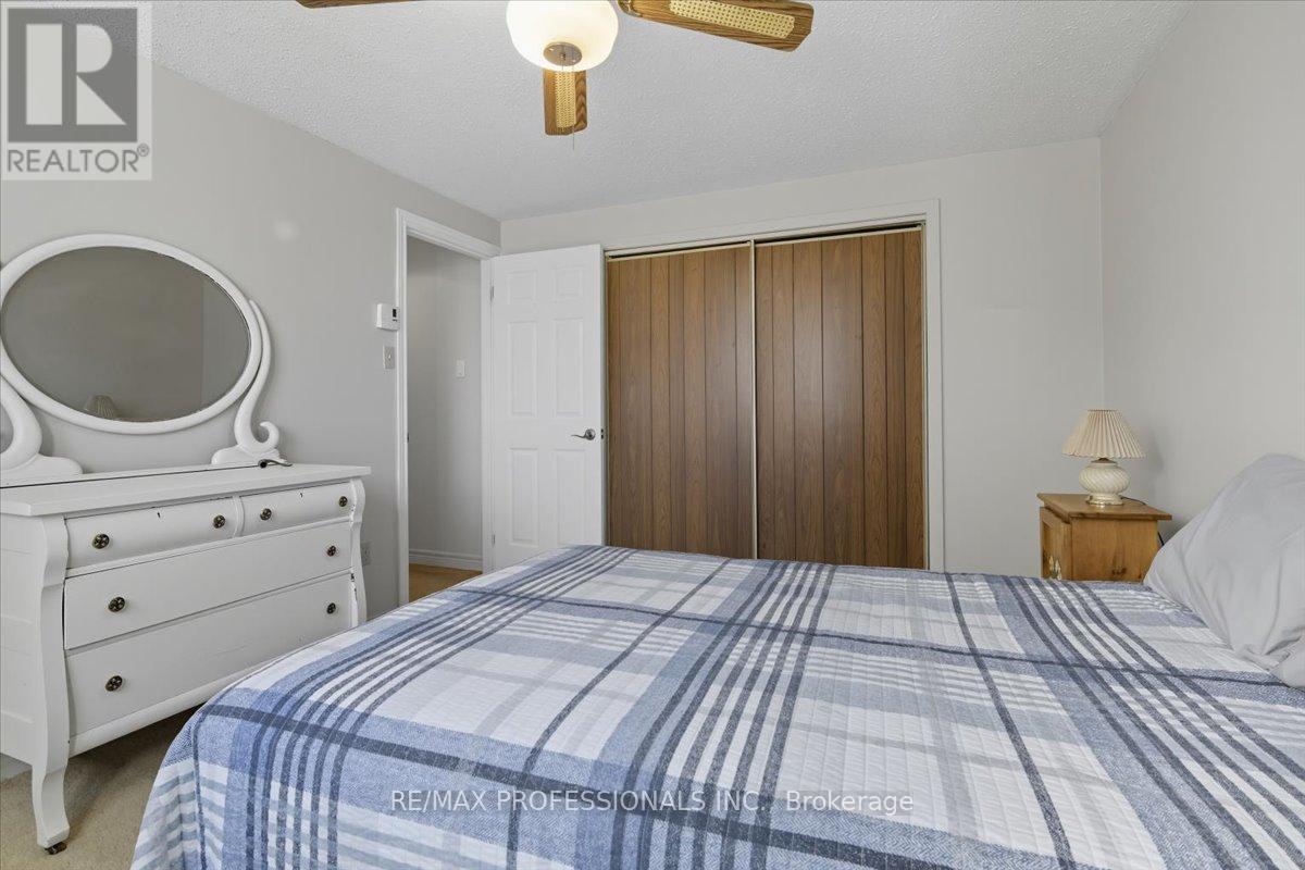 369 The Captain's Cor, Kawartha Lakes (Bobcaygeon), Ontario  K0M 1A0 - Photo 15 - X12445048
