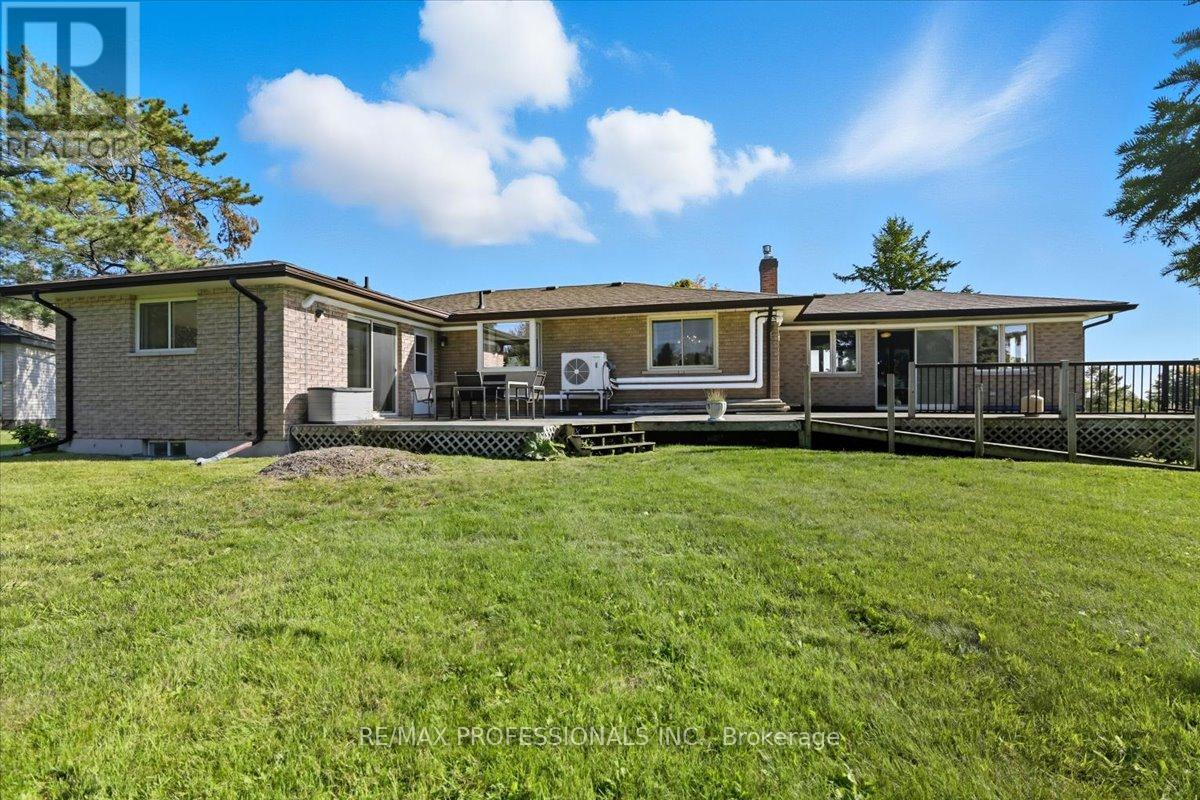 369 The Captain's Cor, Kawartha Lakes (Bobcaygeon), Ontario  K0M 1A0 - Photo 39 - X12445048