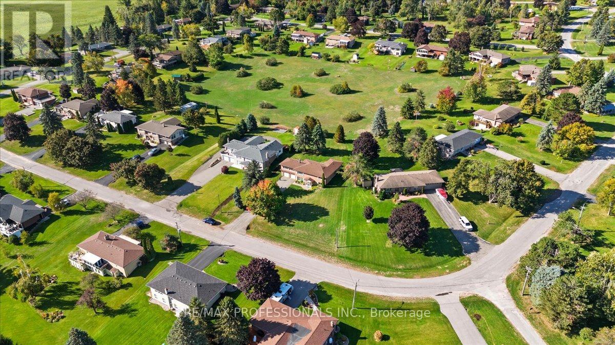 369 The Captain's Cor, Kawartha Lakes (Bobcaygeon), Ontario  K0M 1A0 - Photo 42 - X12445048