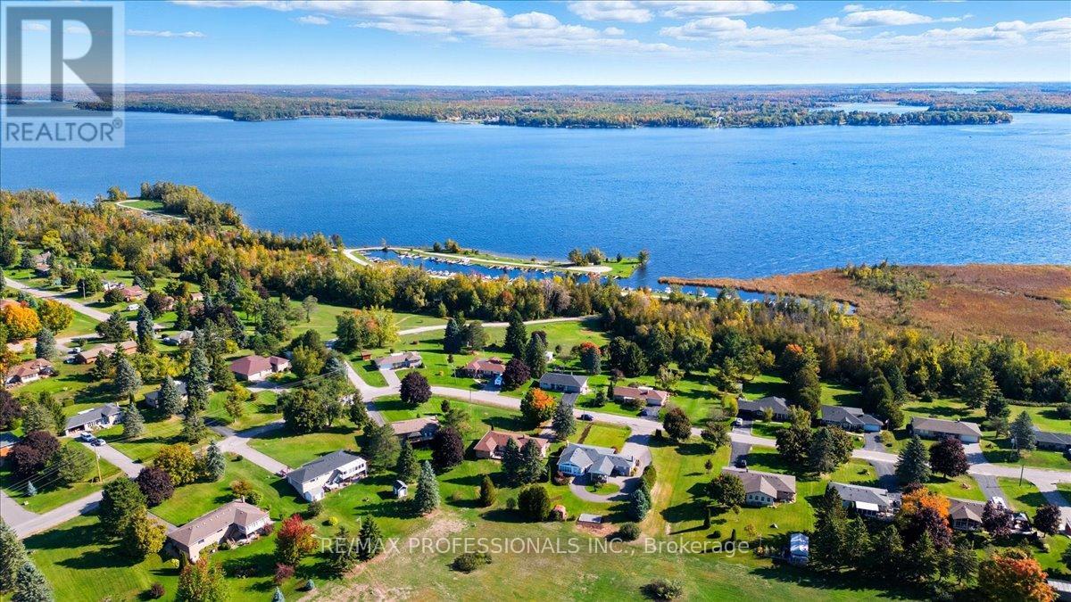 369 The Captain's Cor, Kawartha Lakes (Bobcaygeon), Ontario  K0M 1A0 - Photo 45 - X12445048