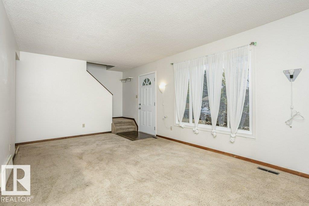 18476 62b Av Nw Nw, Edmonton, Alberta  T5T 2N7 - Photo 3 - E4460748