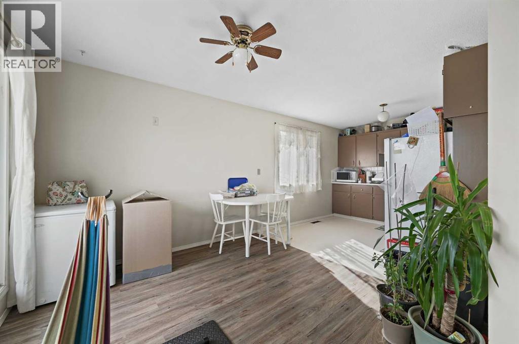11203 6 Street Sw, Calgary, Alberta  T2W 0E9 - Photo 15 - A2261330