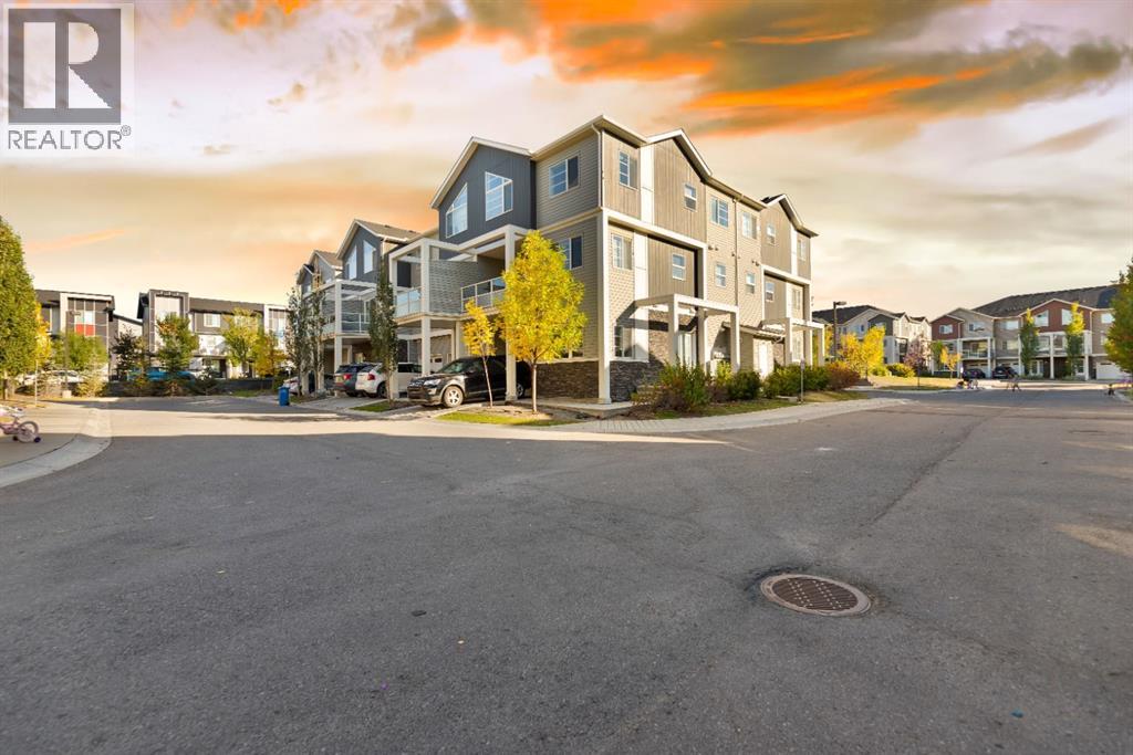 803 Redstone View Ne, Calgary, Alberta  T3N 0M9 - Photo 3 - A2261222