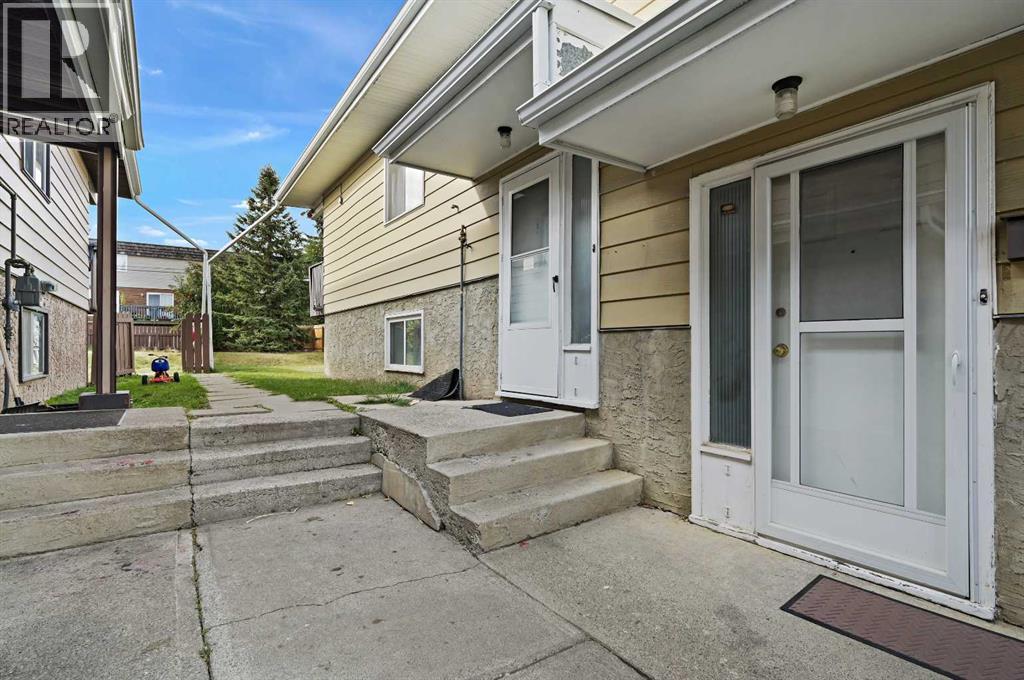 11203 6 Street Sw, Calgary, Alberta  T2W 0E9 - Photo 4 - A2261330