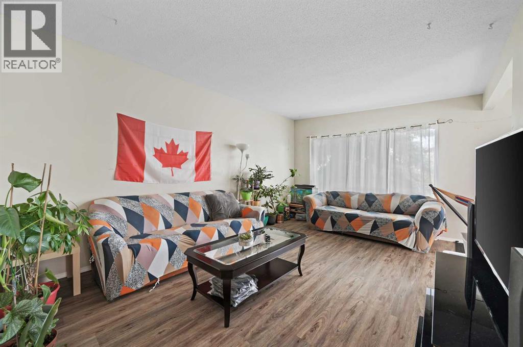 11203 6 Street Sw, Calgary, Alberta  T2W 0E9 - Photo 17 - A2261330
