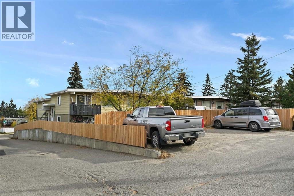 11203 6 Street Sw, Calgary, Alberta  T2W 0E9 - Photo 10 - A2261330