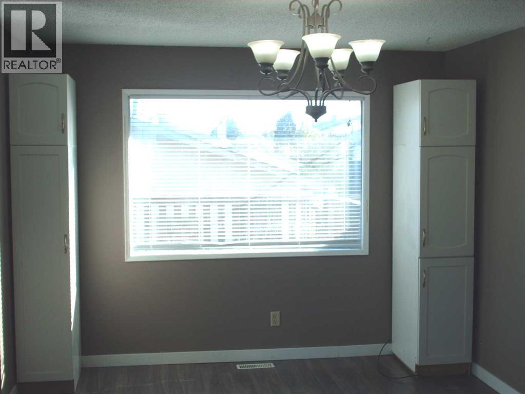 487 78 Avenue Ne, Calgary, Alberta  T2K 5A1 - Photo 7 - A2262169