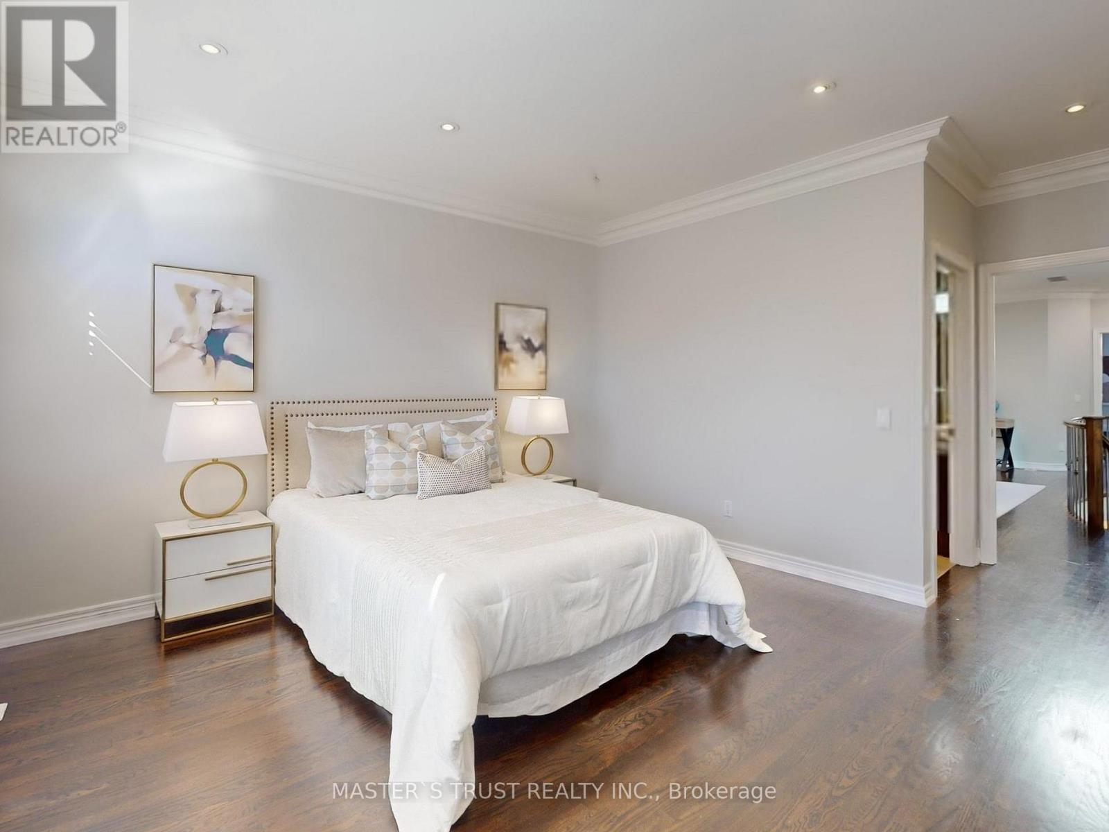 11 - 260 Russell Hill Road, Toronto (Casa Loma), Ontario  M4V 2T2 - Photo 40 - C12445074