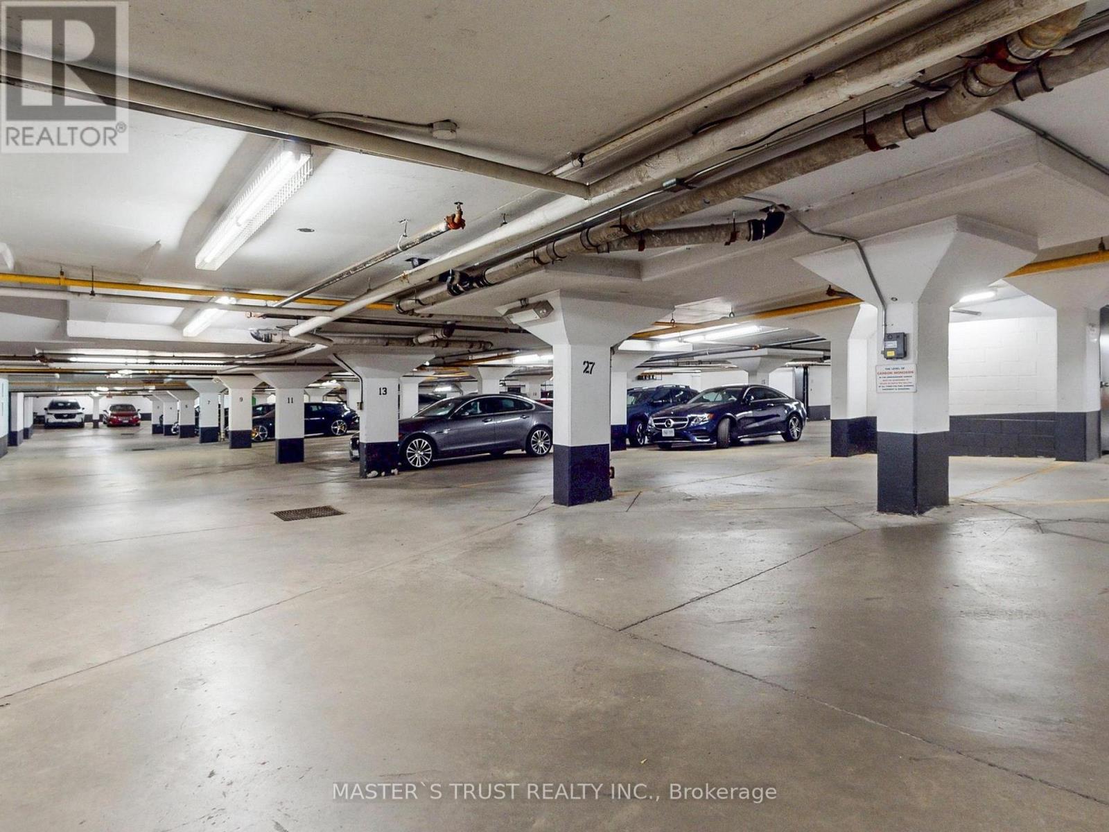 11 - 260 Russell Hill Road, Toronto (Casa Loma), Ontario  M4V 2T2 - Photo 45 - C12445074