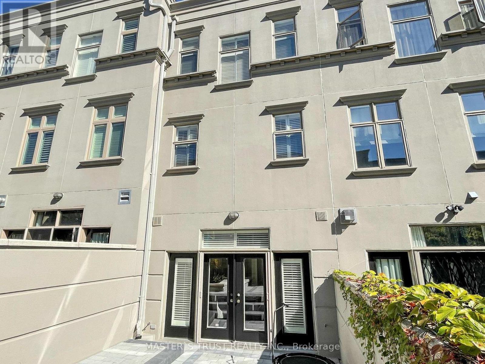 11 - 260 Russell Hill Road, Toronto (Casa Loma), Ontario  M4V 2T2 - Photo 47 - C12445074