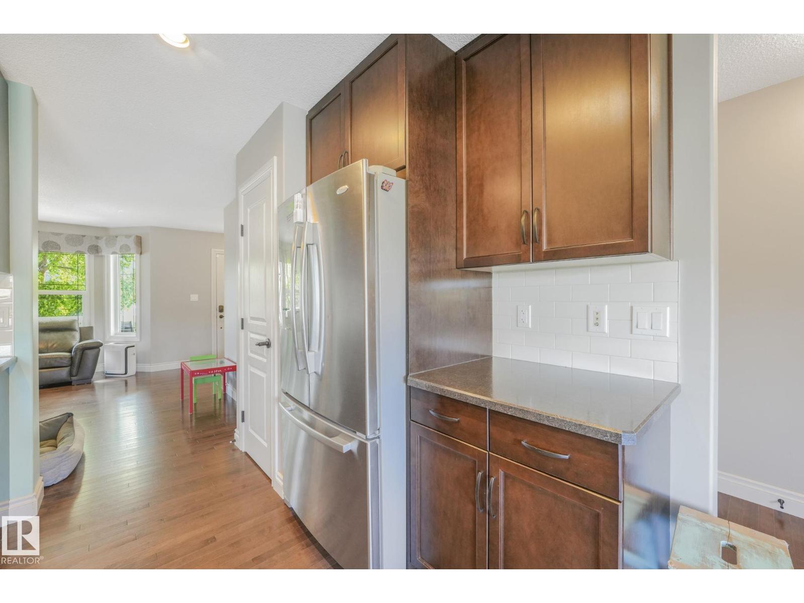 2144 30 St Nw, Edmonton, Alberta  T6T 0K3 - Photo 7 - E4459223