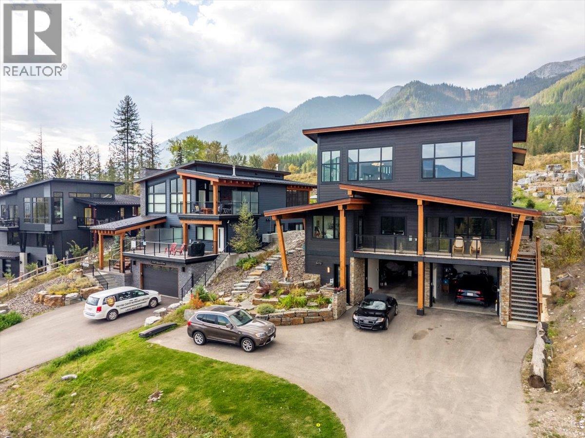 5416 Resort Drive, fernie, British Columbia