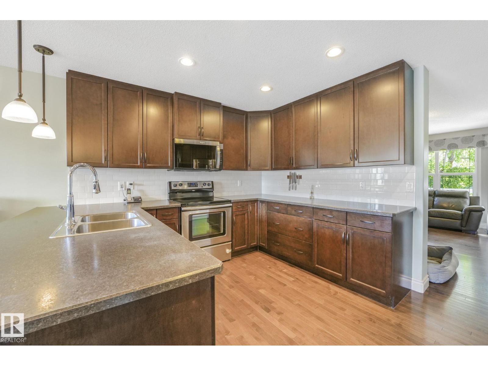 2144 30 St Nw, Edmonton, Alberta  T6T 0K3 - Photo 6 - E4459223