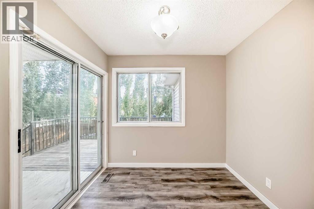 45 Westridge Drive, Okotoks, Alberta  T1S 2N3 - Photo 11 - A2251096