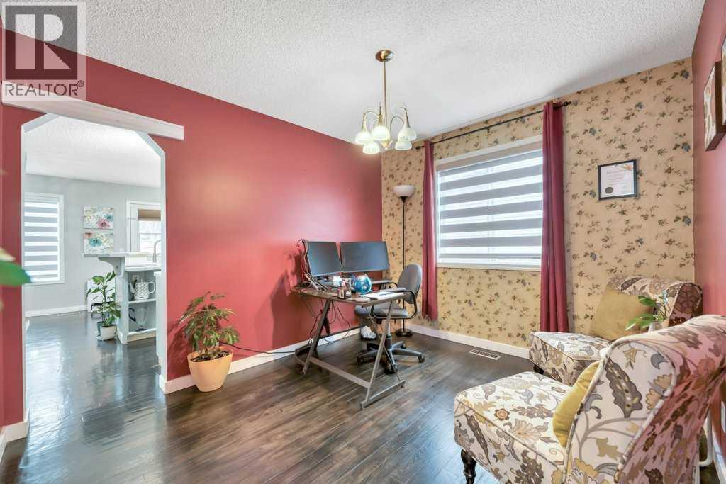 331 Citadel Drive Nw, Calgary, Alberta  T3G 4V9 - Photo 13 - A2261218