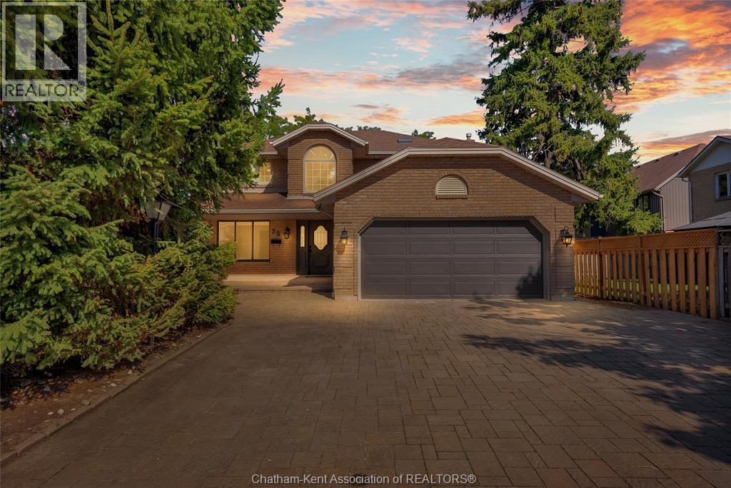 MLS# 25020667: 75 NORWAY MAPLE DRIVE, Chatham, Canada