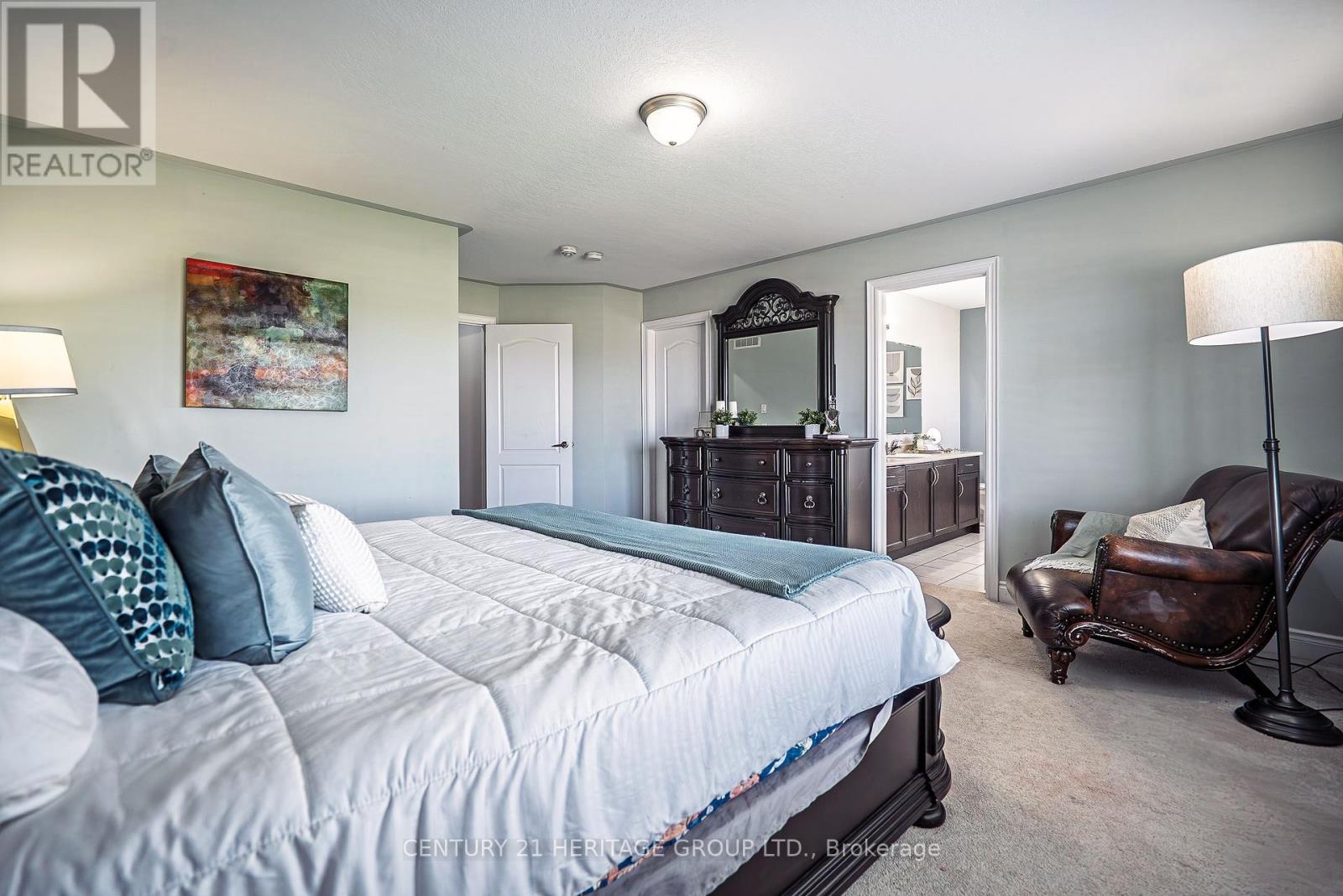 89 Sutherland Avenue, Bradford West Gwillimbury (Bradford), Ontario  L3Z 4H4 - Photo 22 - N12445058