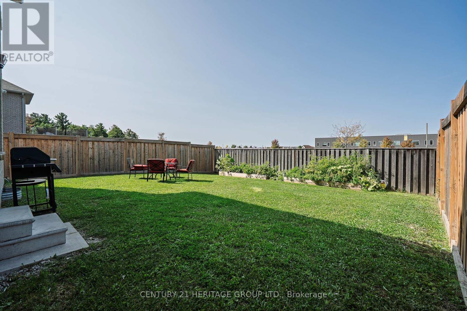 89 Sutherland Avenue, Bradford West Gwillimbury (Bradford), Ontario  L3Z 4H4 - Photo 44 - N12445058