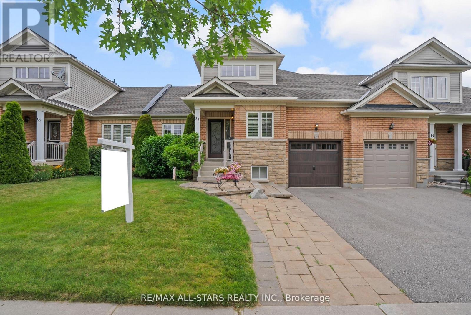 32 Meadows End Crescent, Uxbridge, Ontario  L9P 0A5 - Photo 1 - N12445079