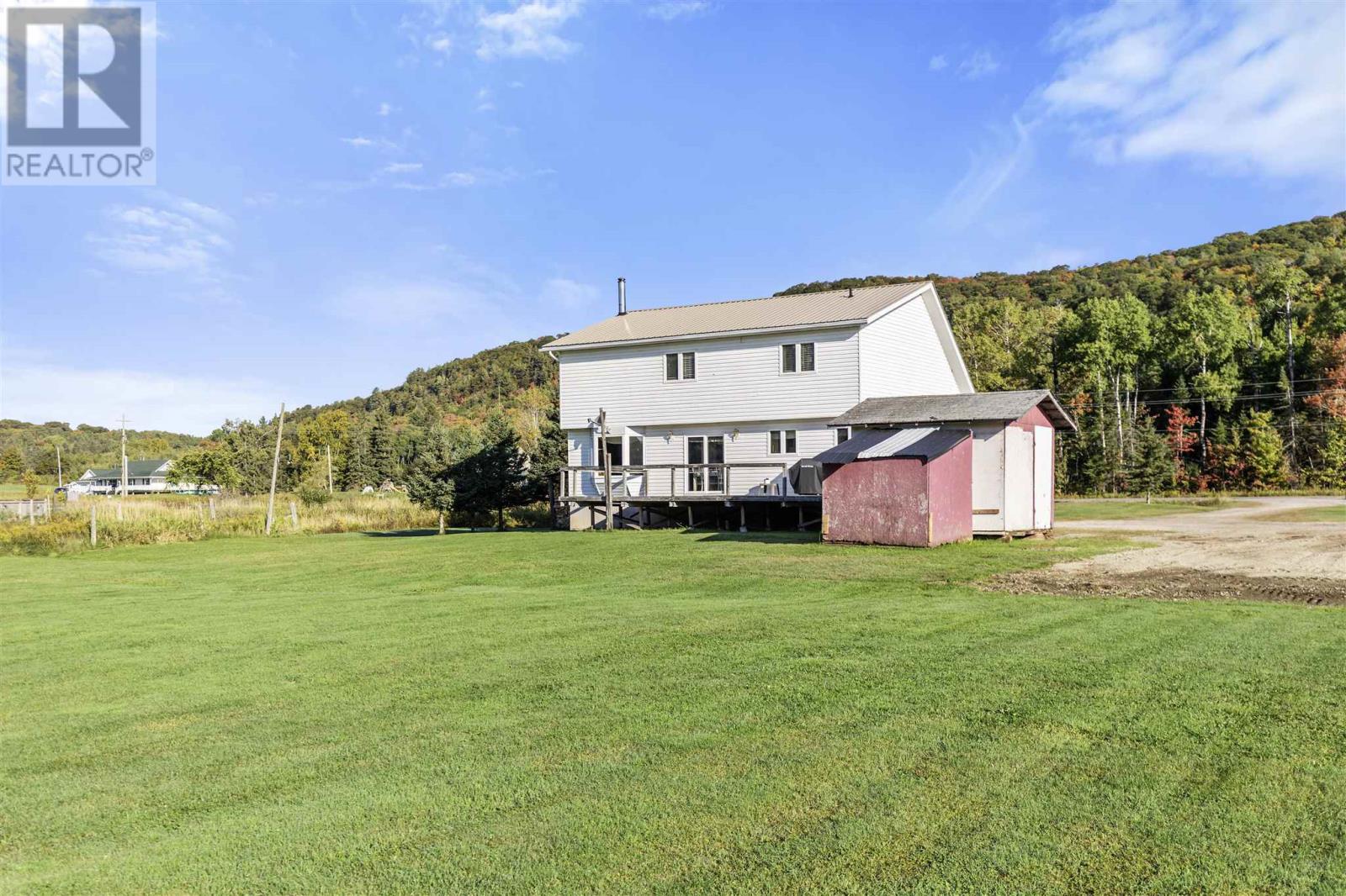 145 Highway 552, Goulais River, Ontario  P0S 1E0 - Photo 3 - SM252861